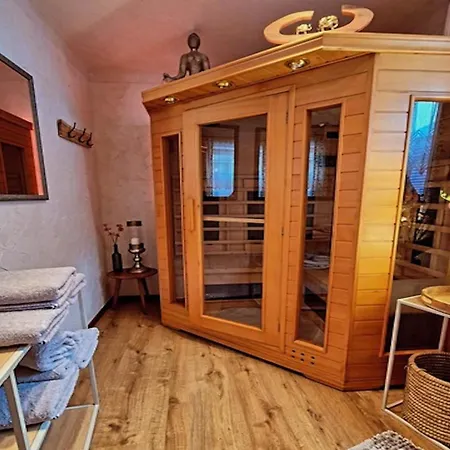 Large, Detached In Muhr, Cleaning Included Holiday home
